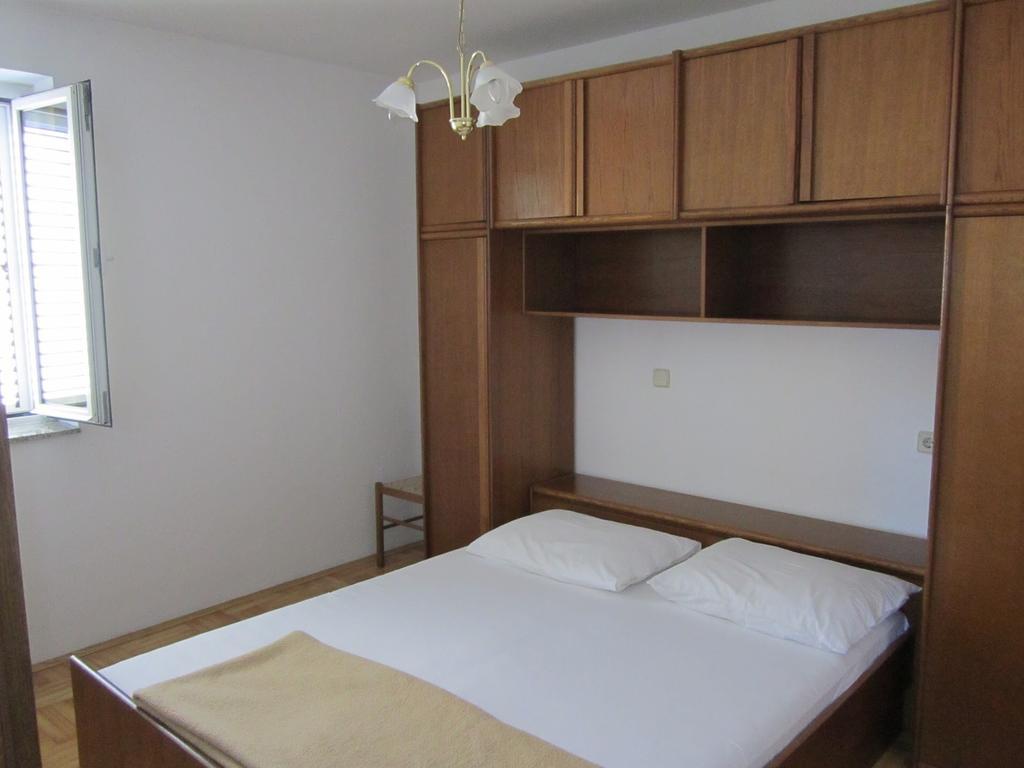 Apartments Antonia Malinska Kamer foto