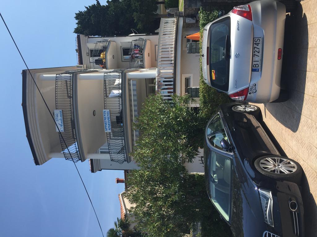 Apartments Antonia Malinska Buitenkant foto
